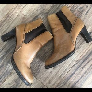 Cole haan Ankle leather heels boots Booties Sz 7